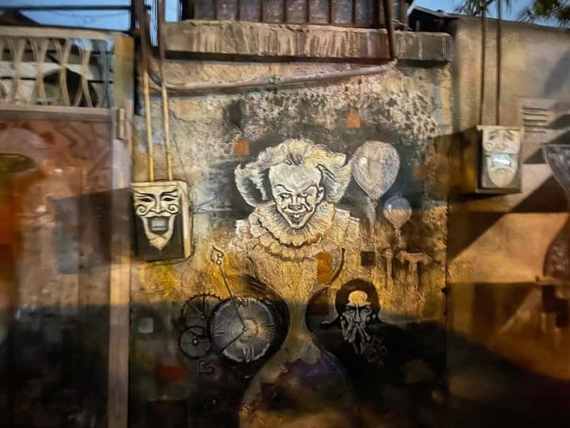Tbilisi: Crime Stories & Hidden Tales Walking Tour - Former homes of criminal bosses