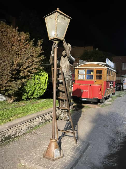 tbilisi evening walk. - Key points at a glance