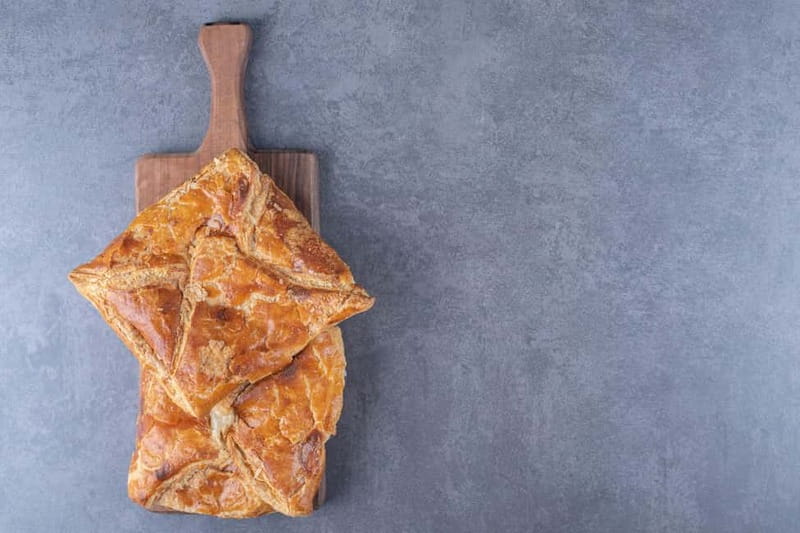 Tbilisi: Food and Culture Walking Tour with Tastings & Wine - Walking conditions, timing, and who should book