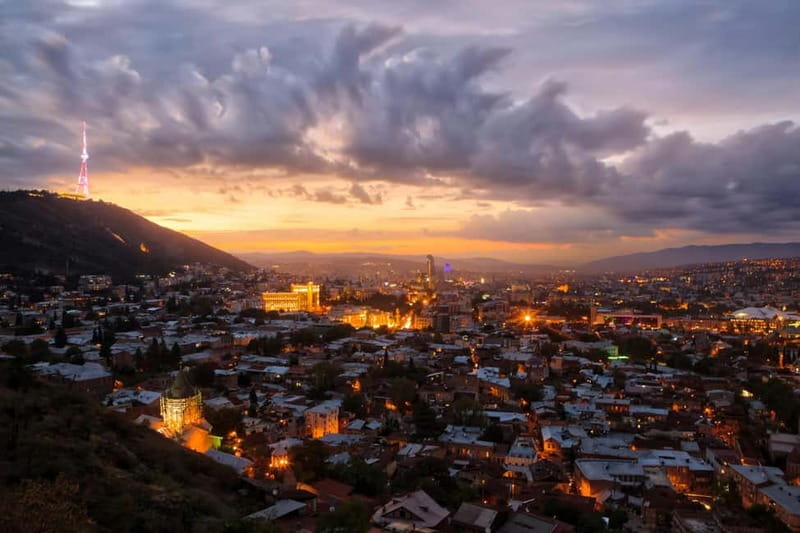 Tbilisi: Georgian Dinner with Wine and Tamada (Toastmaster) - Why this dinner feels different from an ordinary restaurant meal