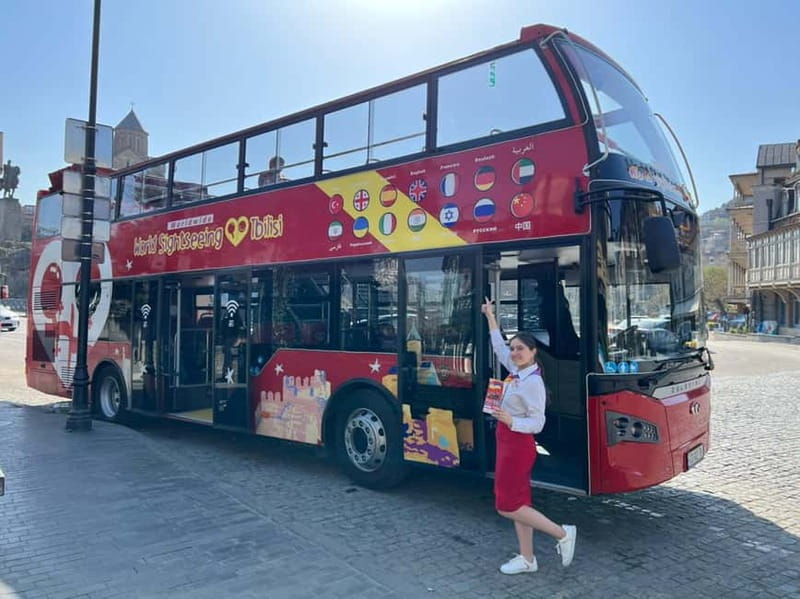 Tbilisi: Hop-On Hop-Off Discovery Bus Tour - Audio commentary in 14 languages