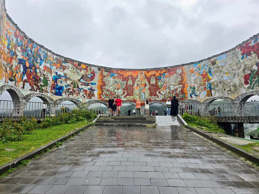 Tbilisi : Kazbegi, Ananuri, Gudauri and Gergeti, Day Tour. - The 4x4 ride to Gergeti Trinity Church