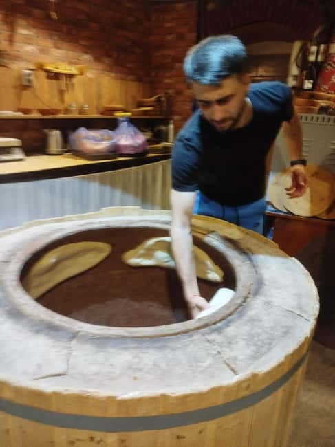 Tbilisi: Khachapuri, Khinkali and Bread-Making Masterclass - Who should take this cooking class