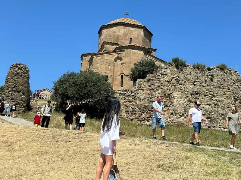 Tbilisi: Mtskheta Jvari Bazaar, Chronicles of Georgia & Wine - Svetitskhoveli Cathedral and quiet inside the stone
