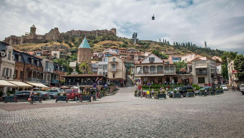 Tbilisi: Must-See Old Town Guided Walking Tour‍✨ - Fig Gorge: A Natural Pause in the Old Town
