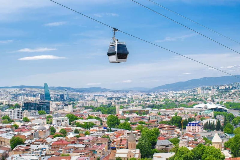 Tbilisi: Old and New City Guided Tour with 2 Cable Car Rides - Metekhi Church and the old riverside quarter
