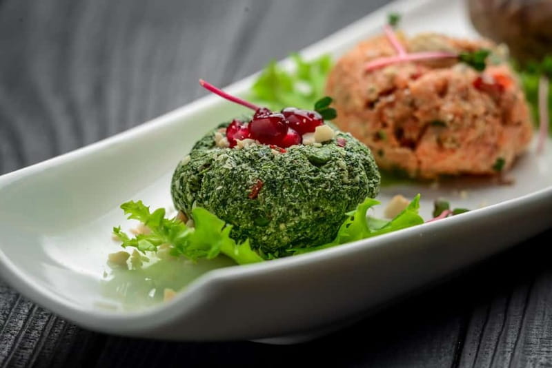 Tbilisi: Old & New City Guided Tour with 15 Tastings & Wine - Five things to know before you book