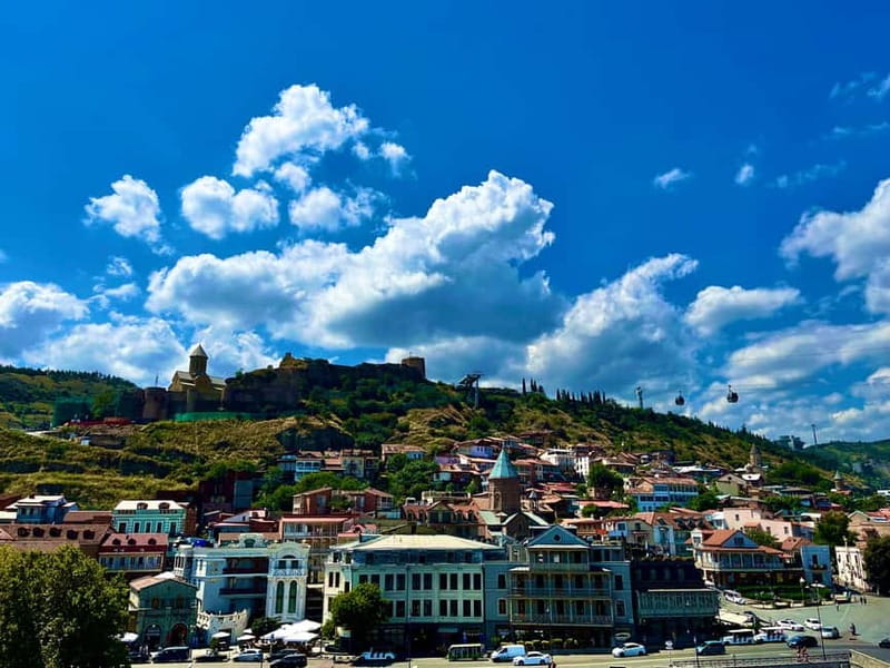Tbilisi: Old & New City Guided Tour with 15 Tastings & Wine - Dry Bridge Market and Dedaena Park