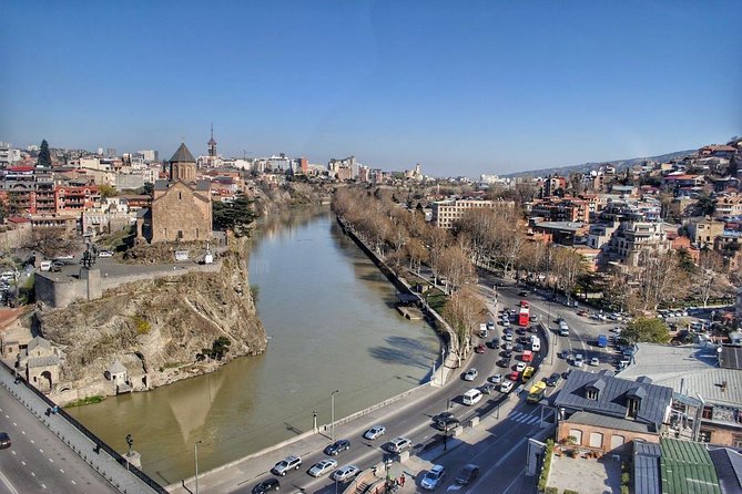 Tbilisi Private Arrival Airport Transfer - The meeting point needs careful attention