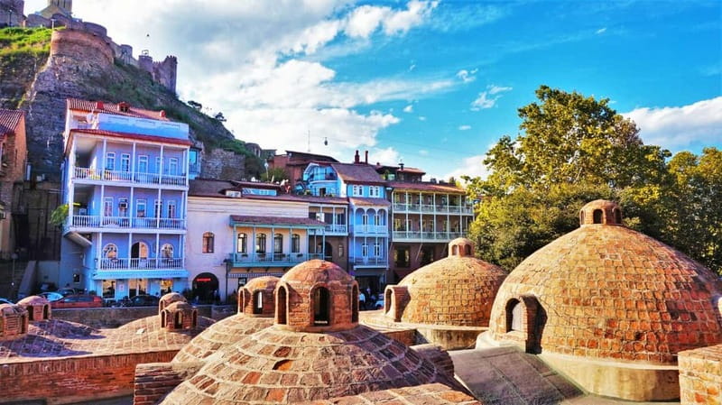 Tbilisi: Private Old City Walking Tour with Wine Tasting - Metekhi Church and the first city views