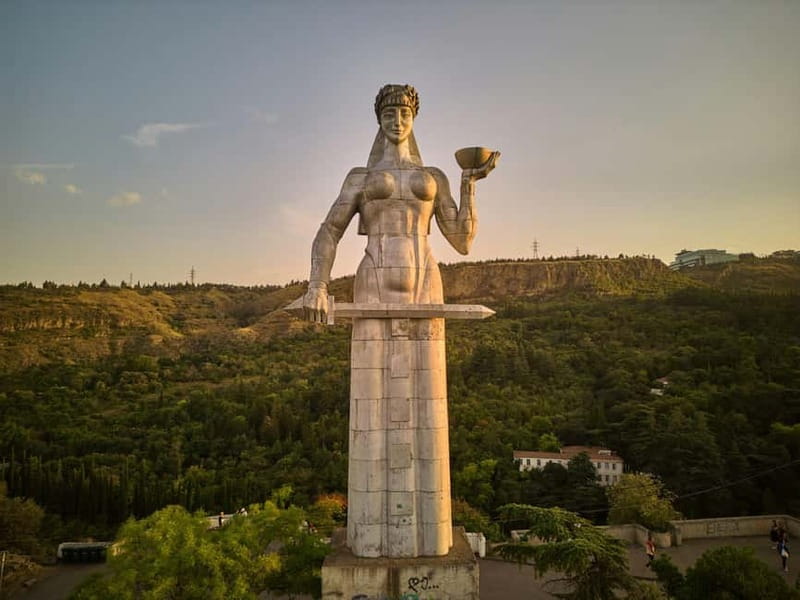 Tbilisi: Private Tour to Mother of Georgia & Narikala Castle - How much can you really see in one hour?