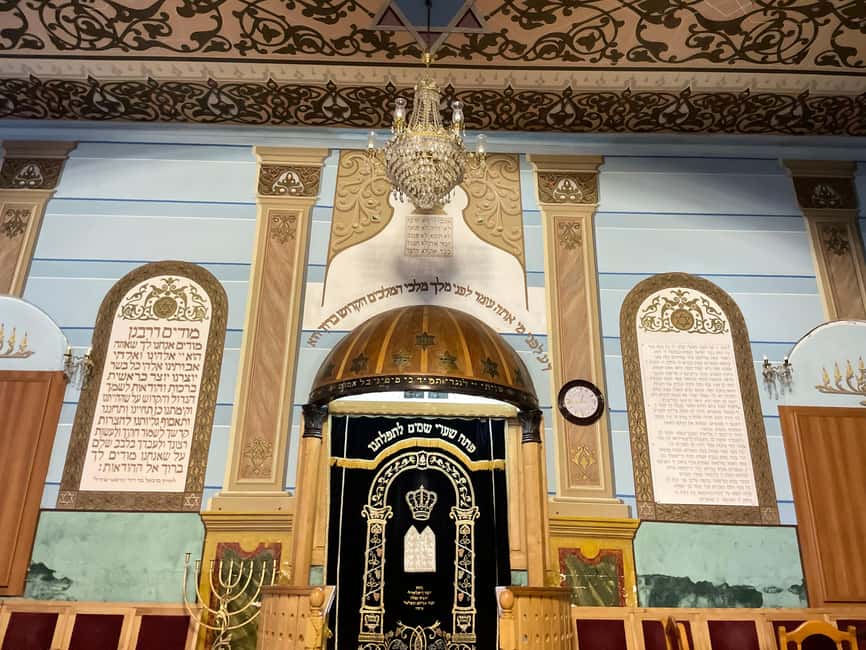Tbilisi: Religious Heritage Guided Walking Tour - What the two-hour format really means