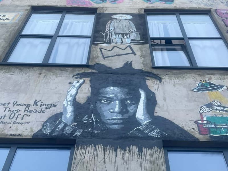 Tbilisi: Street Art and Graffiti Guided Walking Tour - From rough-edged districts to newer Tbilisi