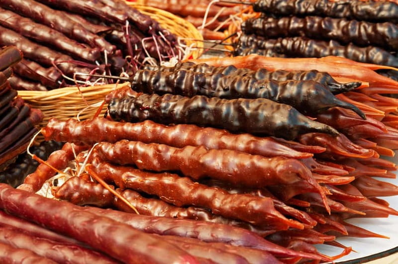 Tbilisi: Street Food & Sightseeing Tour with Local Markets - Who should book this experience