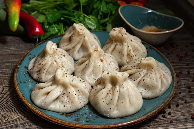 Tbilisi: Street Food & Sightseeing Tour with Local Markets - Khachapuri, wine, and Georgia on a plate