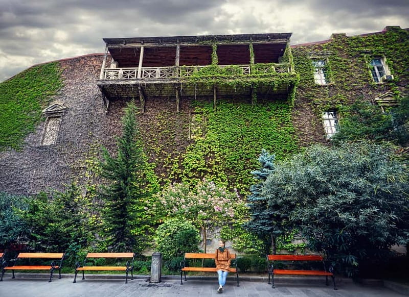 Tbilisi: Streets, Stories, Flavors - A Signature City Tour - Dezerter Bazaar, vintage finds, and Tbilisi’s creative side
