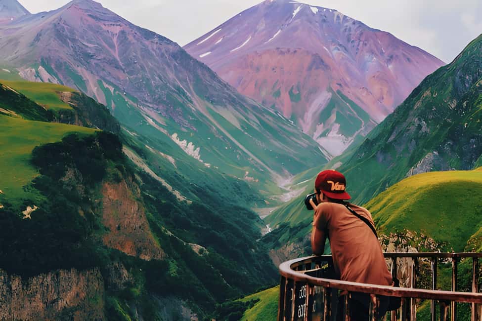 Tbilisi to Kazbegi Gudauri Ananuri Zhinvali Group GuidedTour - Guides and drivers shape the experience