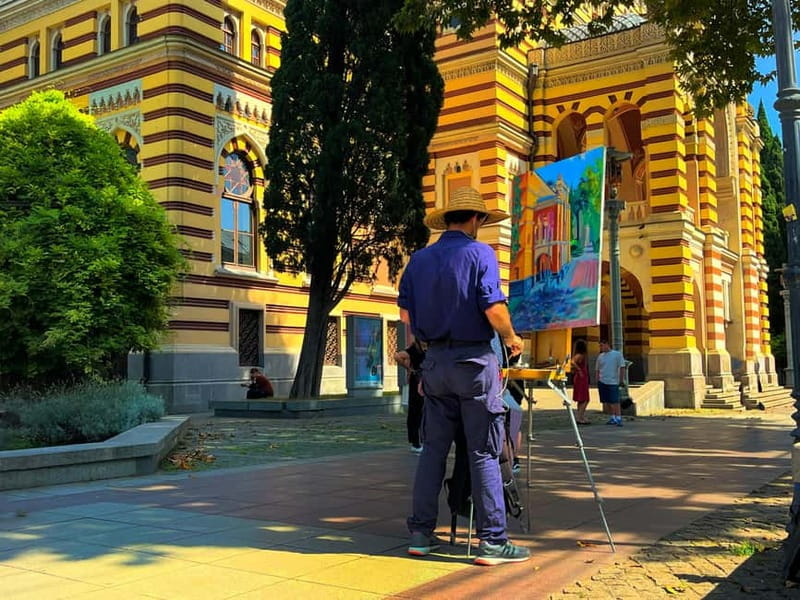 Tbilisi: Walking Tour of Main Highlights With Food & Wine - Key points to know before booking