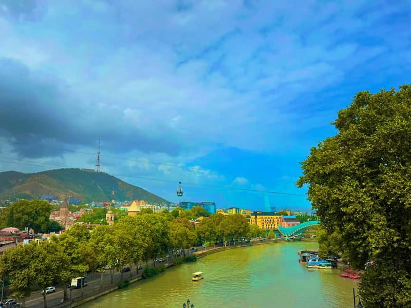 Tbilisi: Walking Tour of Main Highlights With Food & Wine - Georgian wine tasting at a local bar