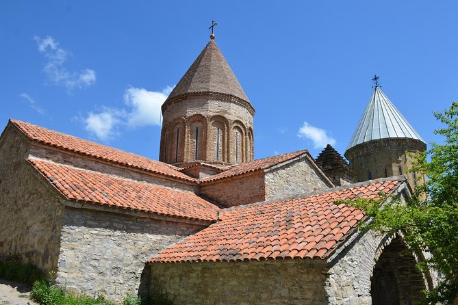 Tour to Kazbegi: Georgian Military Road – Ananuri – Gudaury – Kazbegi - Why this road trip works so well from Tbilisi