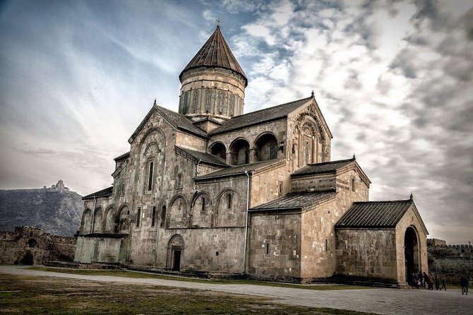 Uplistsikhe, Mtskheta and Jvari - historical private day tour from Tbilisi - Four chapters of Georgian history from Tbilisi
