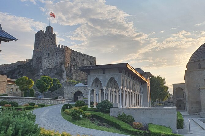 Vardzia. Lake Paravani, Khertvisi & Lomisa castle, Rabati - Paravani Lake and the high Javakheti plateau