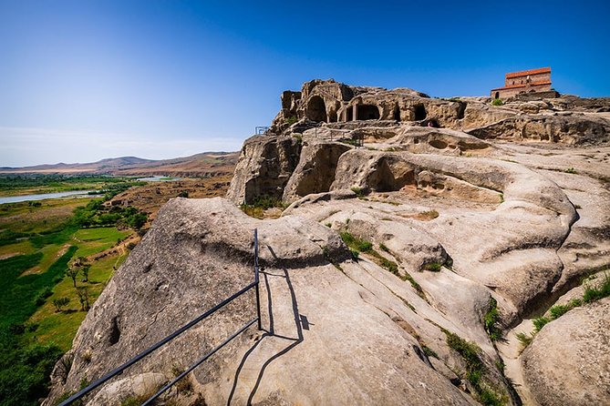 Virtual tour to Georgia - Uplistsikhe and Rabati Castle