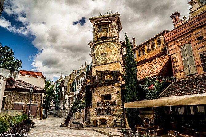 Walking City Tour in Tbilisi - Starting beside Tbilisi’s sulfur baths