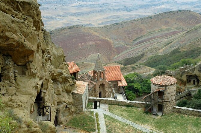 Wild Georgia 4WD PACK Adventure through Kakheti and Kazbegi 2in1 - Key points to know before you book
