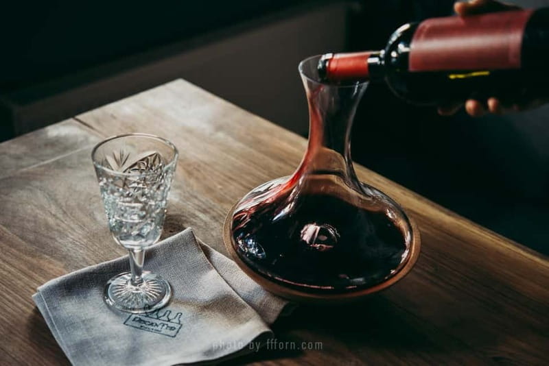 Wine Tasting feel the Difference of Qvevri or Classical Wine - Practical Tips for a Smoother Visit