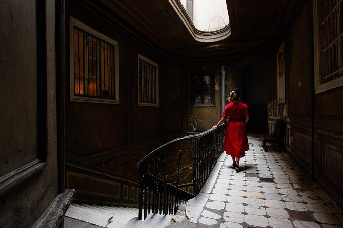 Your unique photo session in Tblisi, Georgia - Courtyards and street photography in the city
